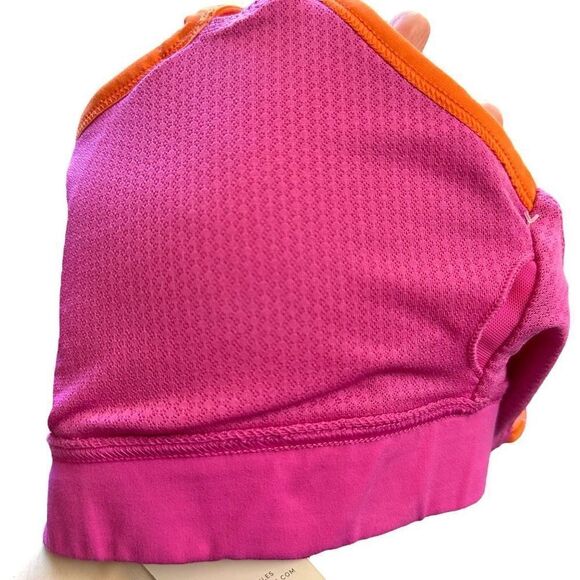 Sincerely Jules Active Cutout Strappy Sports Bra - Picture 6 of 8